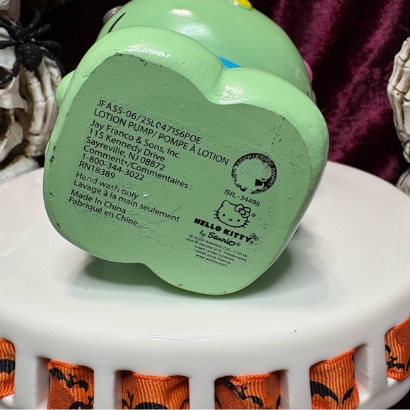 Halloween Spooky Season Sanrio Hello Kitty Frankenstein Monster Soap Dispenser - Picture 11 of 12